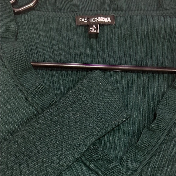 Fashion Nova Top - Picture 2 of 3